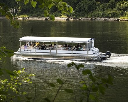 A riverboat cruises down the Connecticut River. (photo © Beth Pelton)