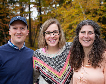 Harris Center Community Programs Director Susie Spikol (right) presented Matthew and Liz Myer Boulton of the SALT Project with the 2019 Laurie Bryan Partnership Award. (photo © Molly Ferrill)