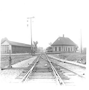 A historic photo of Elmwood Station. (photo courtesy Dale Russell)
