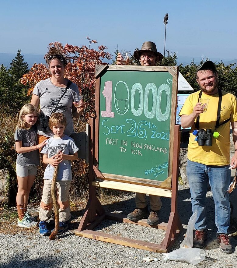 Hawk watchers celebrate the 10000th raptor of the season