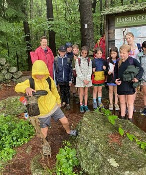 Rain couldn't stop these Voyagers from hiking! (photo © John Benjamin)